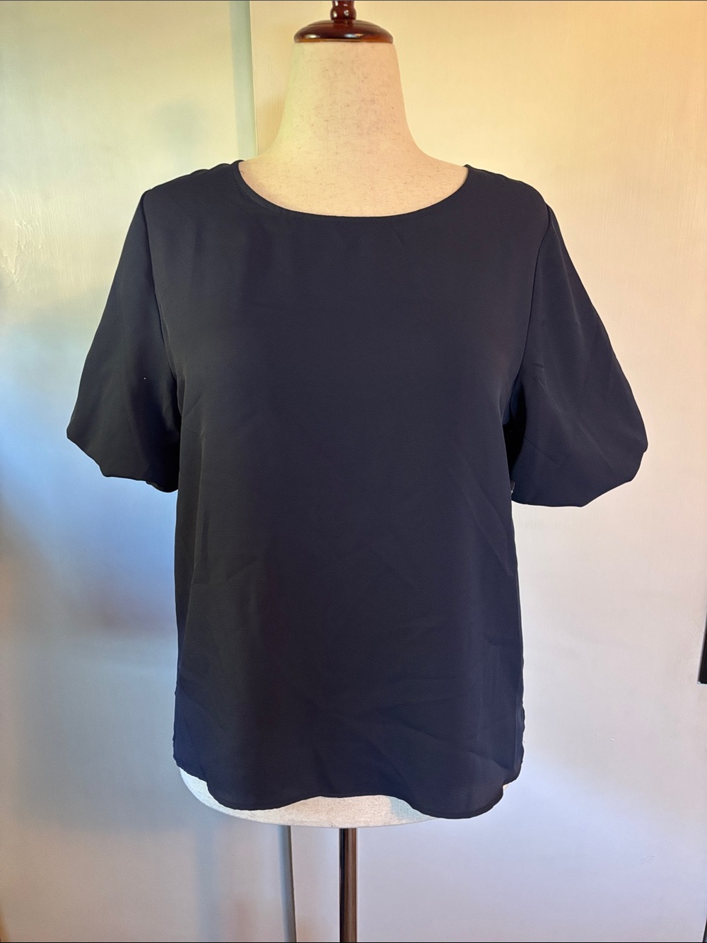 Vince Camuto Navy Short Sleeve Blouse